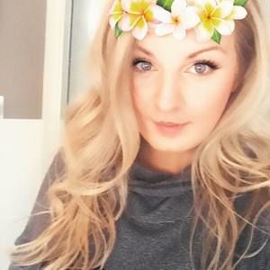 Meet your Posher, Vanessa